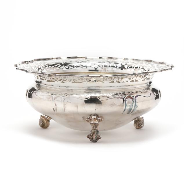 an-edwardian-silver-centerpiece-bowl-mark-of-goldsmiths-silversmiths-co-ltd