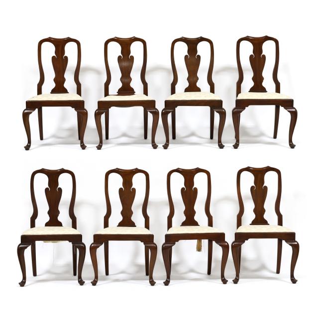 eight-henkel-harris-queen-anne-style-mahogany-dining-chairs