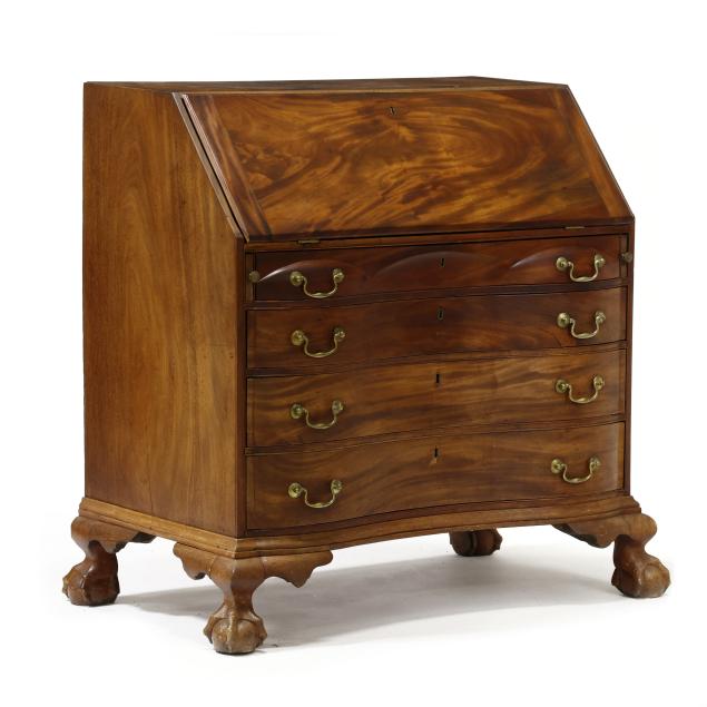 massachusetts-chippendale-oxbow-mahogany-slant-front-desk