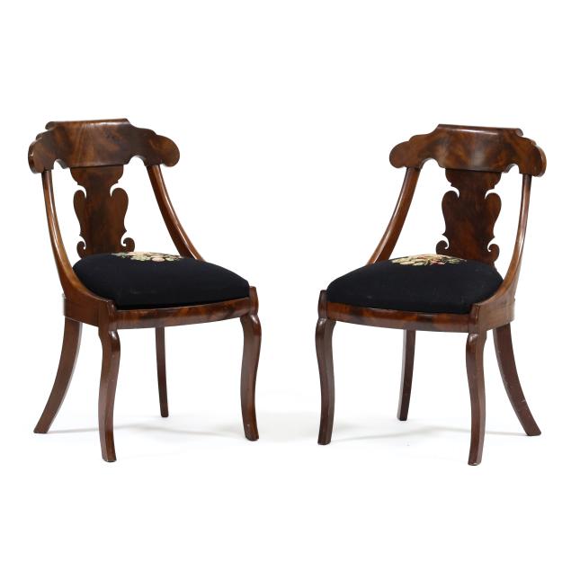 attributed-day-family-pair-of-late-classical-mahogany-side-chairs