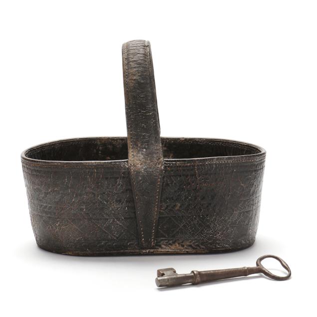 southern-tooled-leather-key-basket