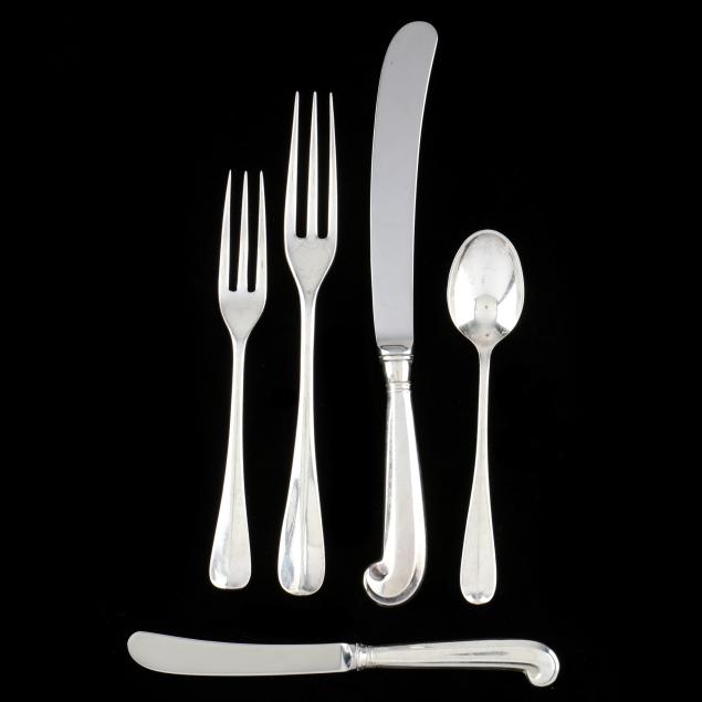 a-stieff-i-williamsburg-queen-anne-i-sterling-silver-flatware-service