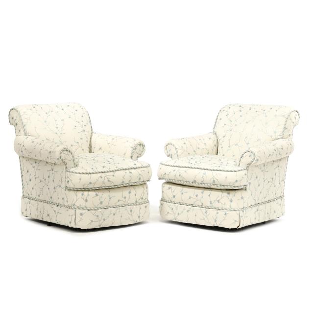 pair-of-contemporary-upholstered-club-chairs