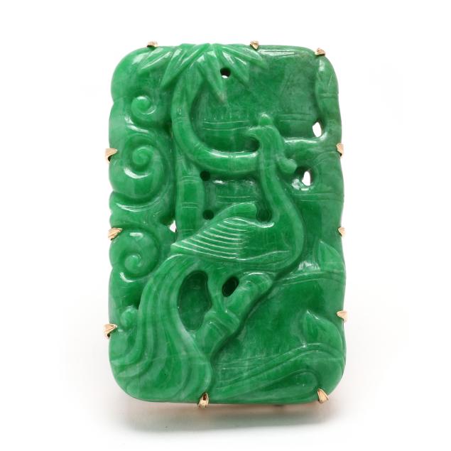 gold-and-carved-jadeite-jade-clip-brooch