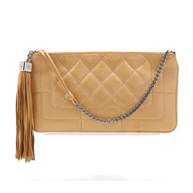 chanel-satin-lambskin-clutch-on-chain-in-beige