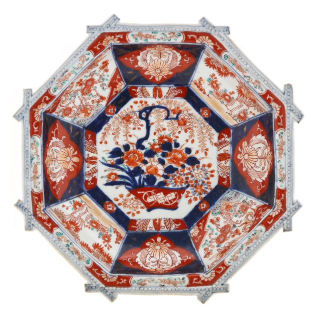 a-japanese-imari-porcelain-footed-octagonal-bowl