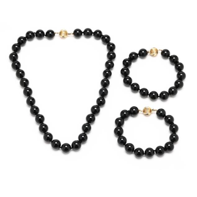 gold-and-black-onyx-convertible-necklace-and-bracelets