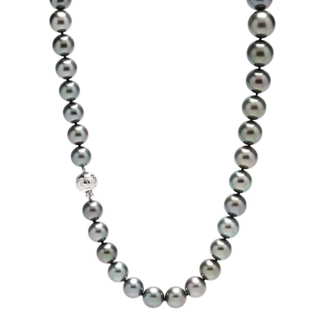 black-south-sea-pearl-necklace-mikimoto