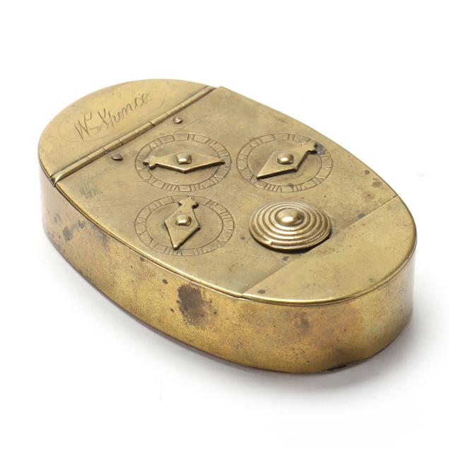 english-brass-puzzle-form-snuff-box