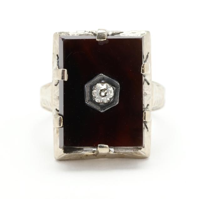 white-gold-black-onyx-and-diamond-ring