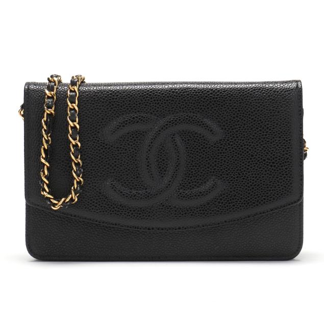 chanel-black-caviar-wallet-on-chain-in-black