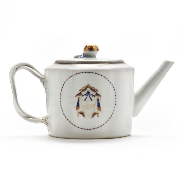 a-chinese-export-porcelain-armorial-teapot