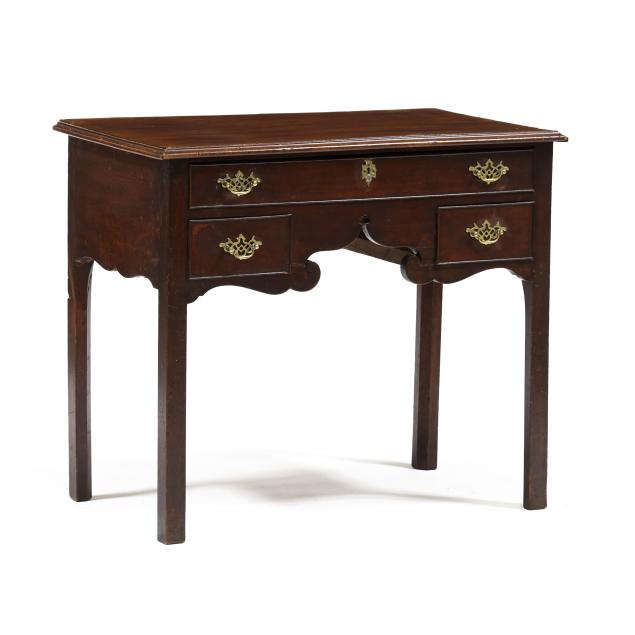 english-chippendale-mahogany-dressing-table