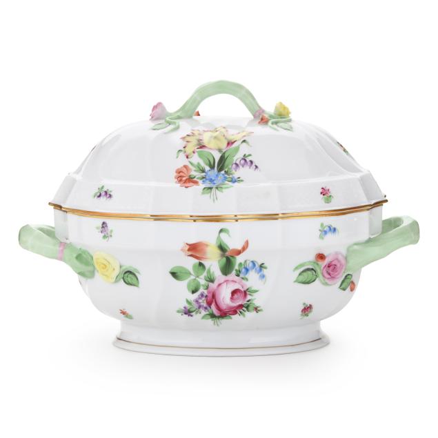 herend-porcelain-i-printemps-i-soup-tureen