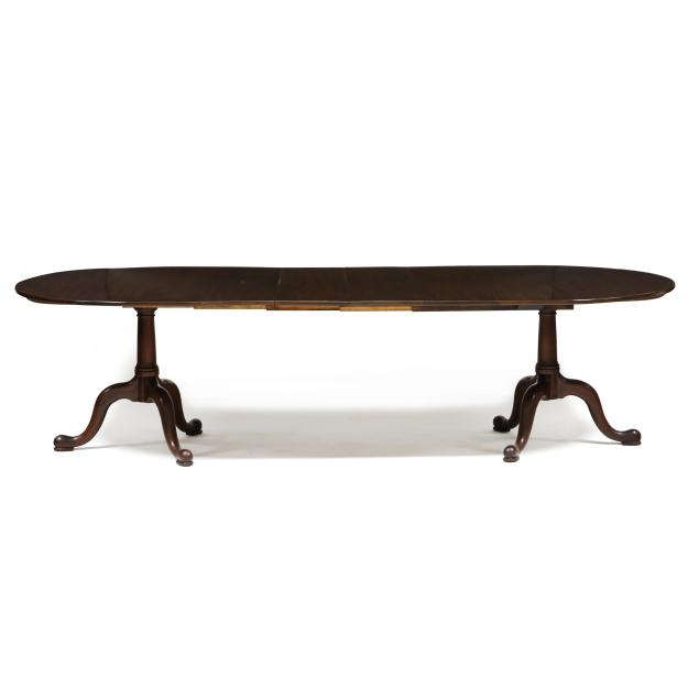 henkel-harris-double-pedestal-mahogany-dining-table-with-four-leaves