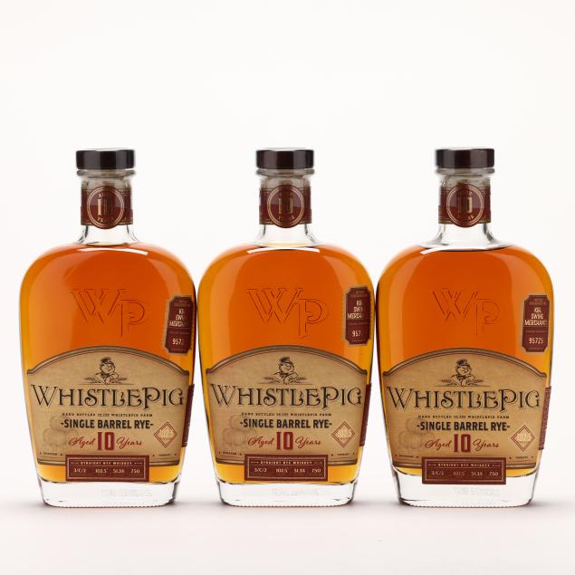 whistlepig-rye-whiskey-in-glass-decanter-bottles