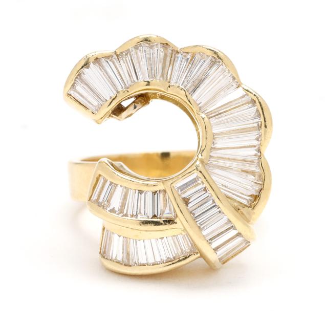 gold-and-diamond-ring