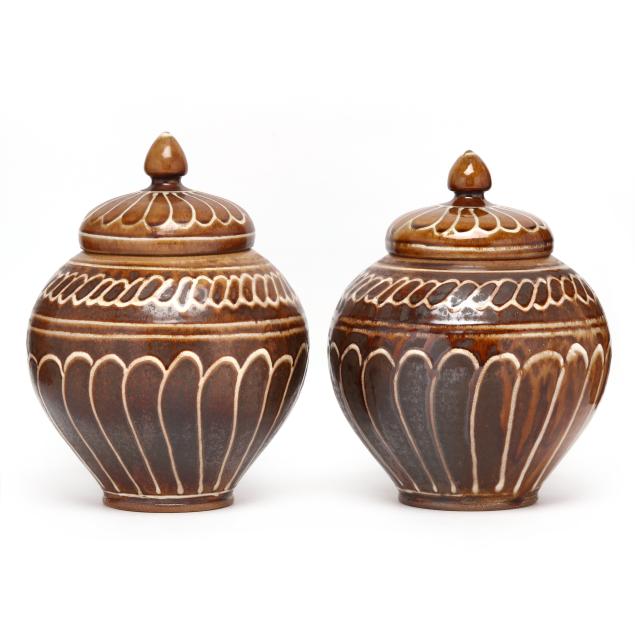 daniel-johnston-seagrove-nc-two-lidded-jars