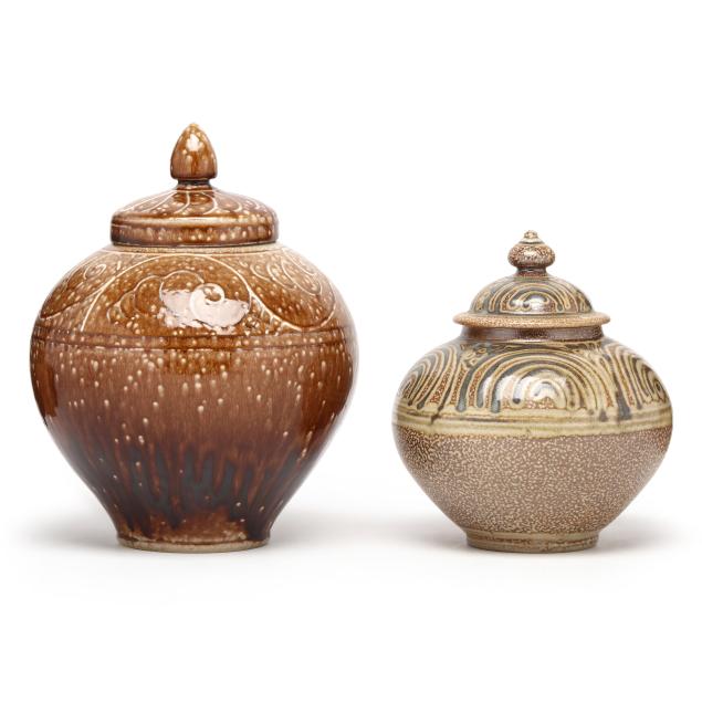 daniel-johnston-seagrove-nc-two-decorated-lidded-jars