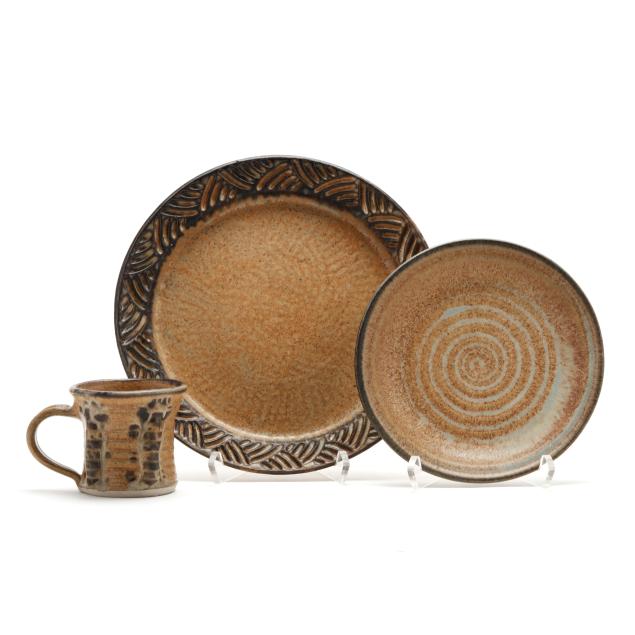 clyde-gobble-nc-1932-2014-collection-of-pottery-tableware