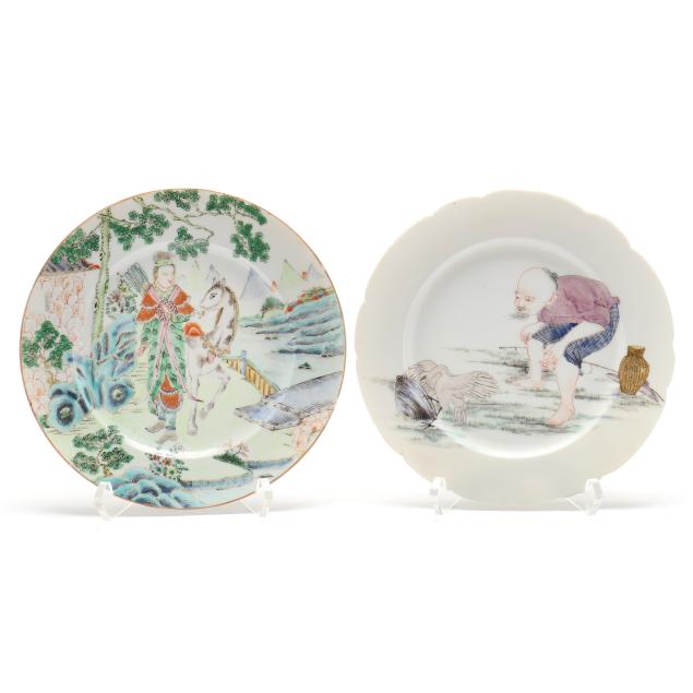 a-pair-of-very-fine-chinese-porcelain-plates