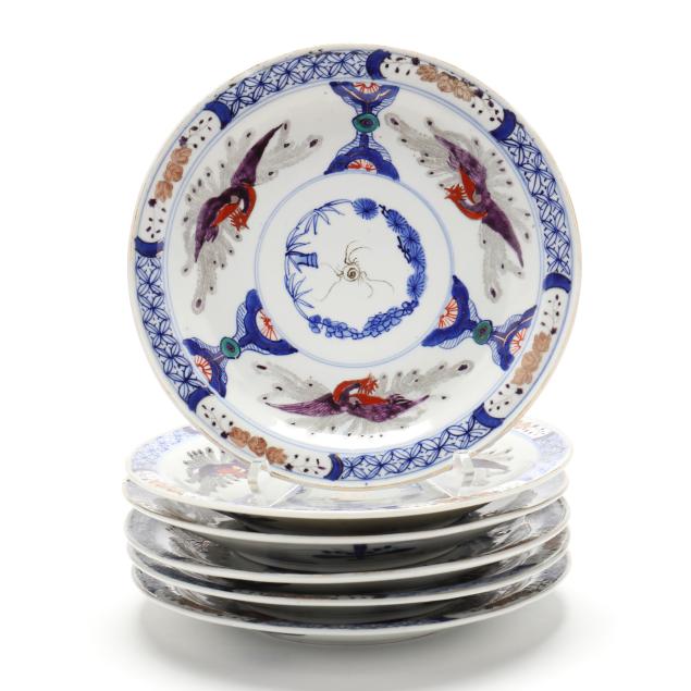 a-set-of-six-japanese-porcelain-imari-dishes