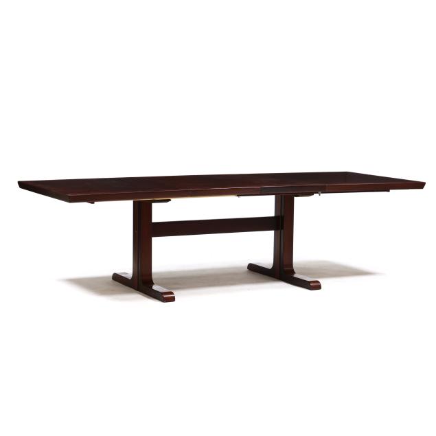 skovby-rosewood-dining-table-with-leaves