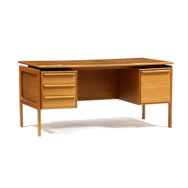 gv-gaasvig-danish-modern-teak-desk