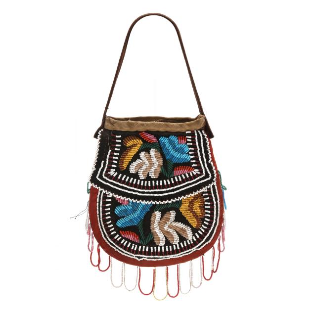 iroquois-beadwork-whimsy-pouch