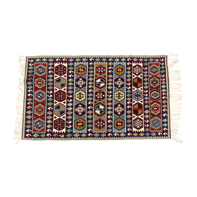 turkish-flat-weave-area-rug