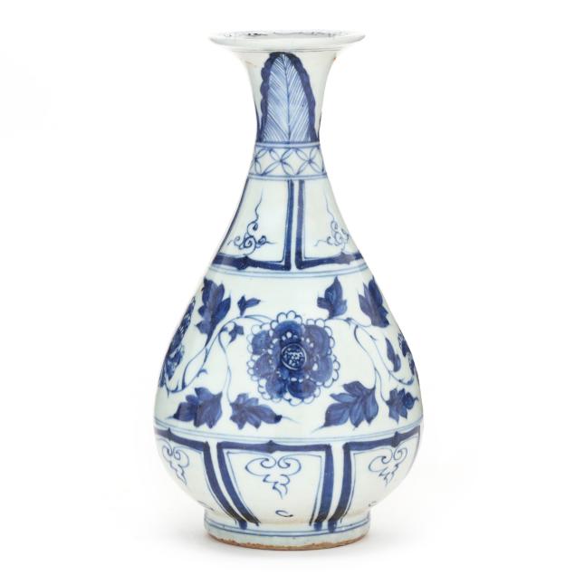 a-chinese-yuan-style-blue-and-white-porcelain-vase