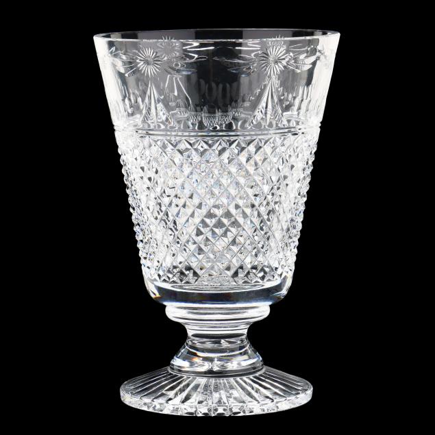 stuart-i-beaconsfield-i-cut-crystal-vase